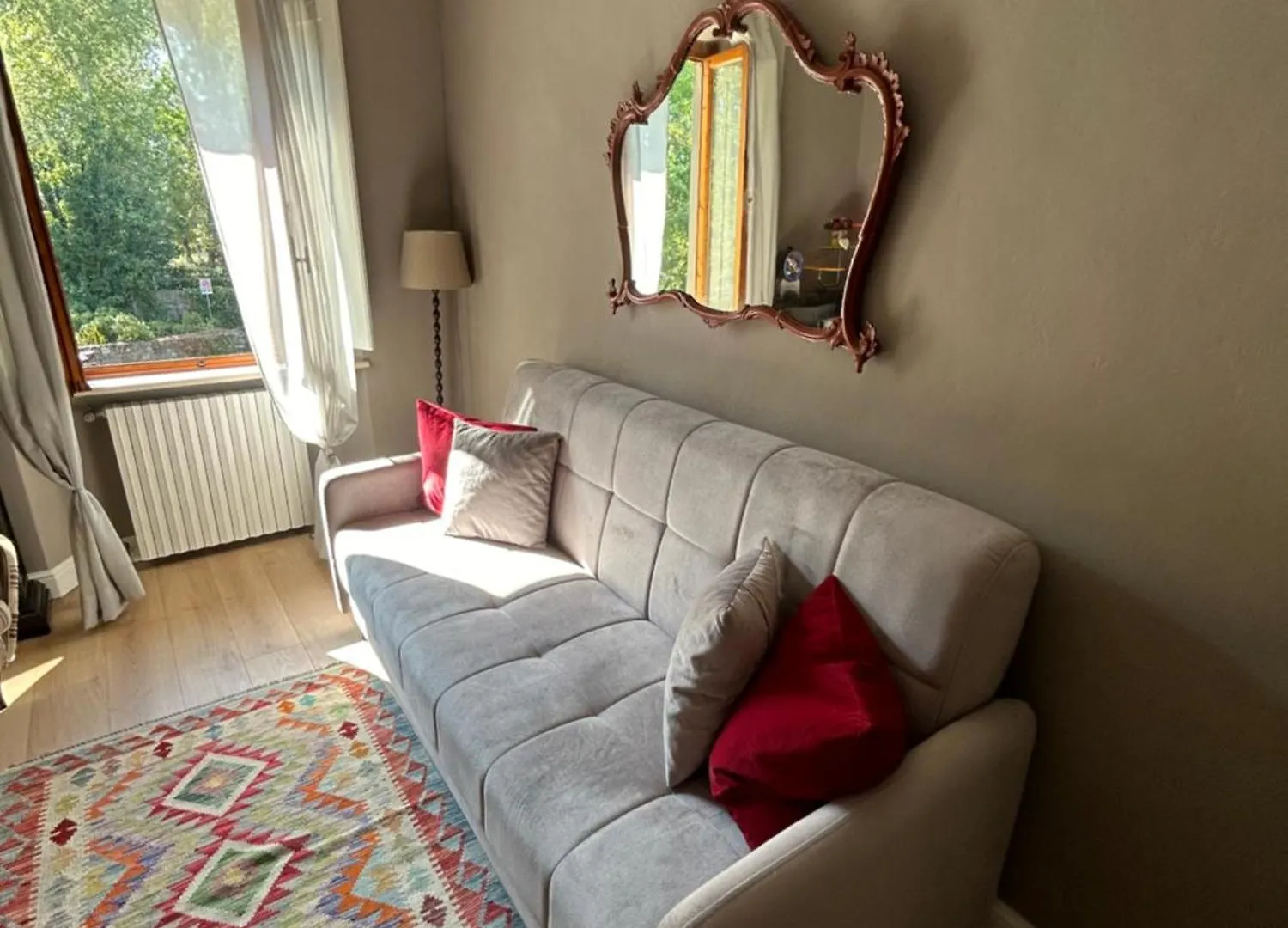 Daire Appartamento San Felice Floransa